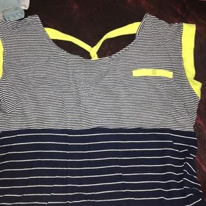 Striped Cross back Lose T-shirt